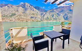Kotor Muo Apartments C3